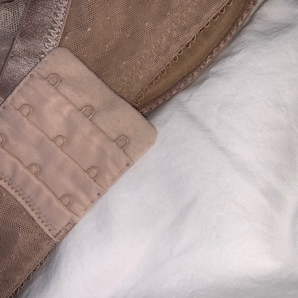 WACOAL 855186 RETRO CHIC unlined
Chantilly Lace Toast UW Minimizer Bra 42H - Picture 7 of 14